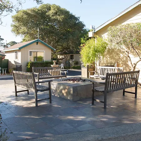 Sea Breeze Inn - Pacific Grove-3