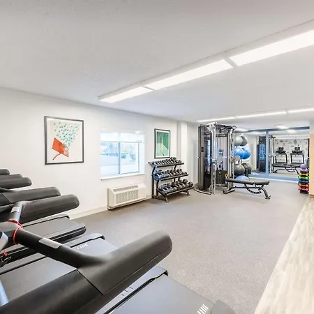 Sonesta Simply Suites Jersey City-2