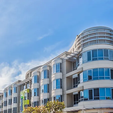 Holiday Inn Express Hotel & Suites Fisherman'S Wharf By Ihg-3