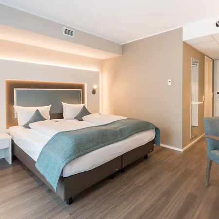 Stadthotel Freiburg Kolping Hotels & Resorts-3