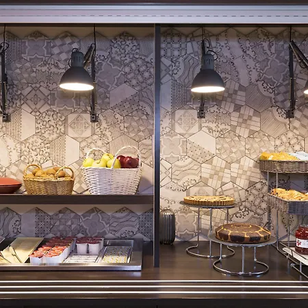 B&B HOTEL Padova-3
