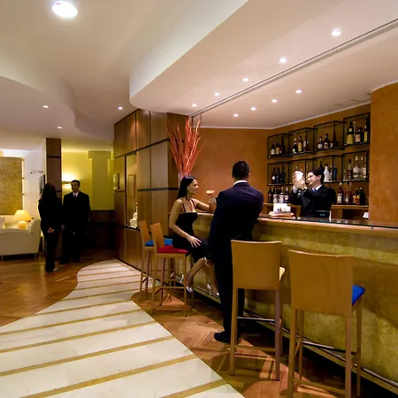 Holiday Inn Cagliari By Ihg-3