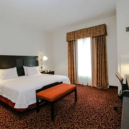 Hampton Inn Kingston-2