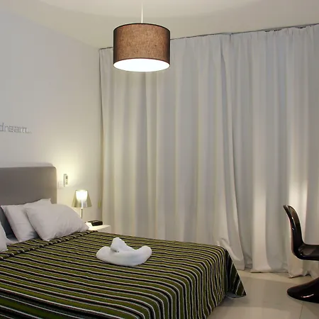 Mon Repos Hotel-3