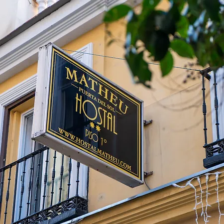 Hostal Matheu-2
