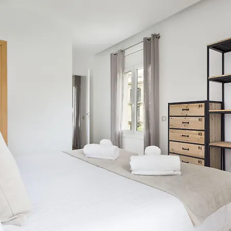 Amister Apartments-2