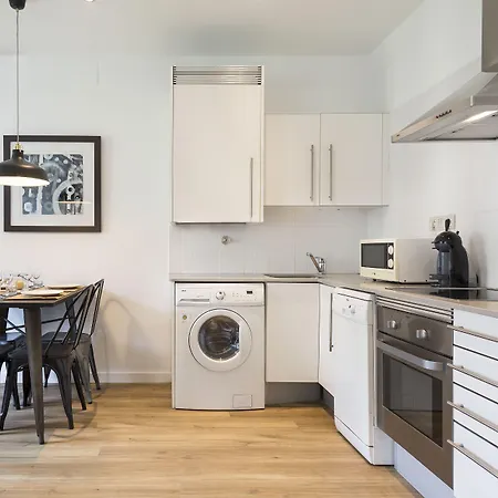 Amister Apartments-3
