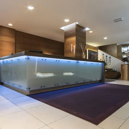 Majestic Hotel-2