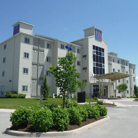 Motel 6-Kingston, On-2