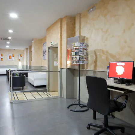 Hostal Barcelona-3