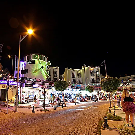 Sky Vela Hotel & Suites-2