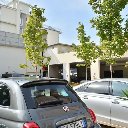 Hotel Golf ***S-2