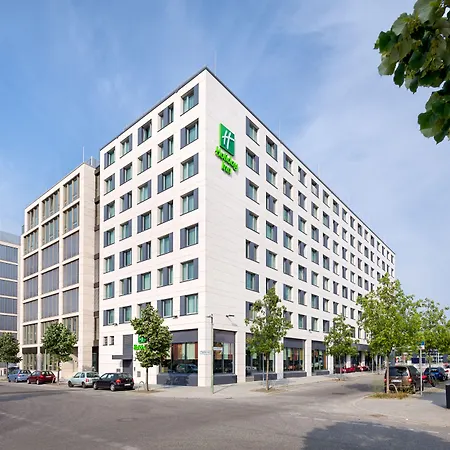 Holiday Inn Berlin City East Side By Ihg-3
