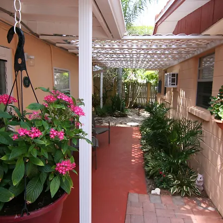Venice Beach Villas-3
