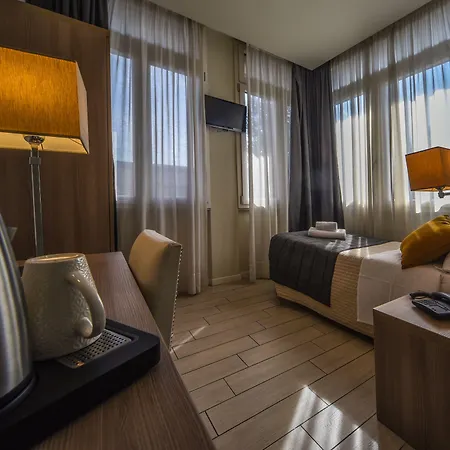 Hotel Zara Milano-2