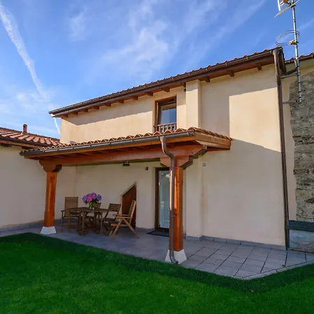 Casona de Llanorrozo Apartamentos Rurales-2