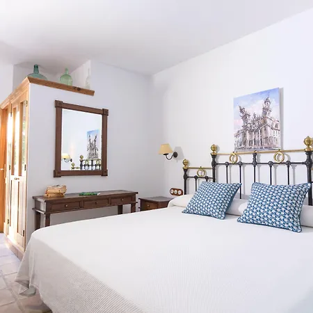 Calerilla Hotel (Adults Only)-3