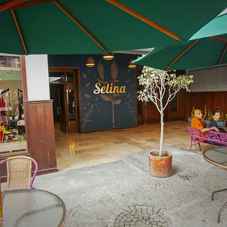 Hotel Sebastian-3
