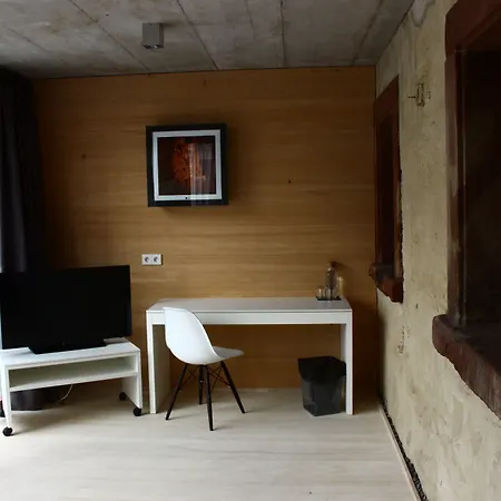 DIE KRONE - Hotel Garni-3