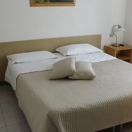 Albergo Moderno-3