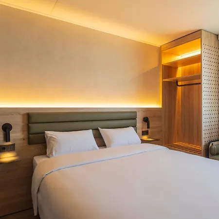 Campanile Hotel & Restaurant Breda-3