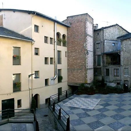 Hostal Les Collades-2