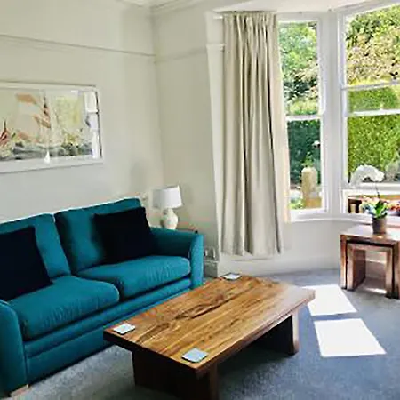 Ivy Cottage-3