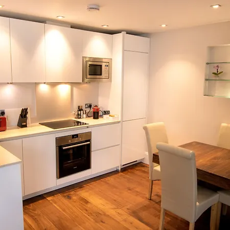 Tavistock Place Apartments-3