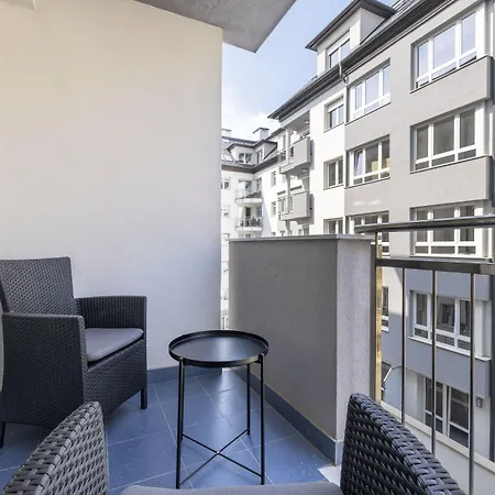 Silver Crown Hotel & Residence, Palace Quarter-3