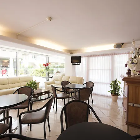 Hotel Seven-2