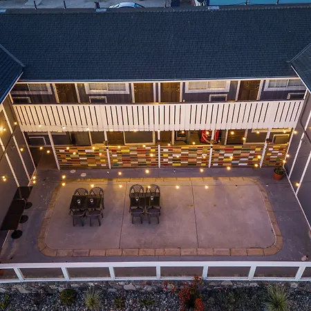Gateway Lodge-3