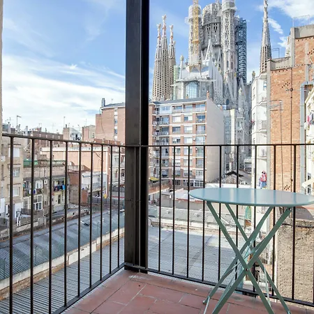 Lucasland Apartments Barcelona-2