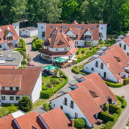 Ferienpark Freesenbruch Doppelhaushälfte 11 - Windflüchter-2