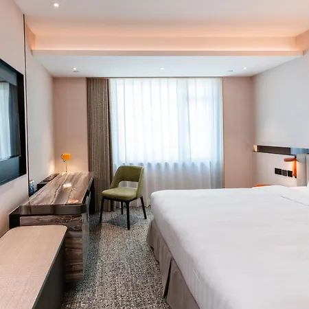 Nathan Hotel-2
