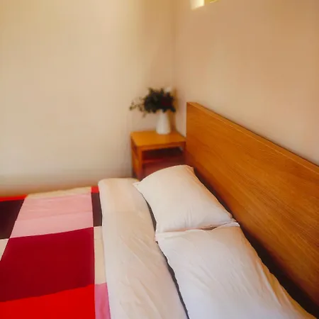 Student's Hostel Della Ghiara-3