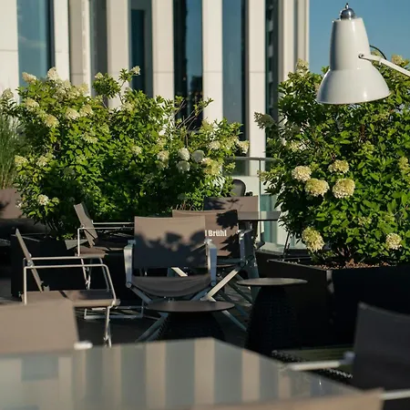 Motel One Berlin-Upper West-2