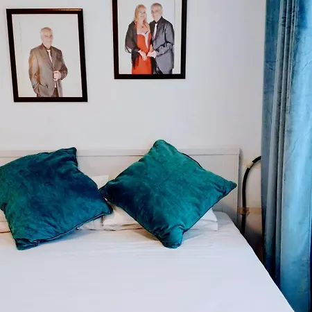 Hostal Estudios-3
