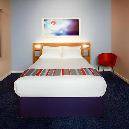Travelodge Edinburgh Dreghorn-2
