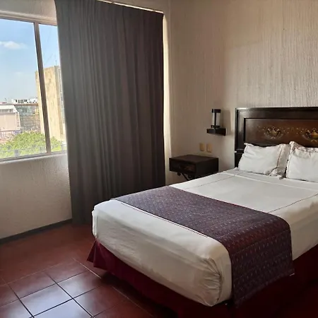 Hotel Fenix-3
