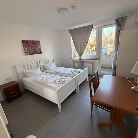 GZ Hostel Bonn-3