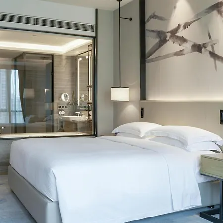 Doubletree By Hilton Shenzhen Longhua: Central Location Near Metro & Attractions-3