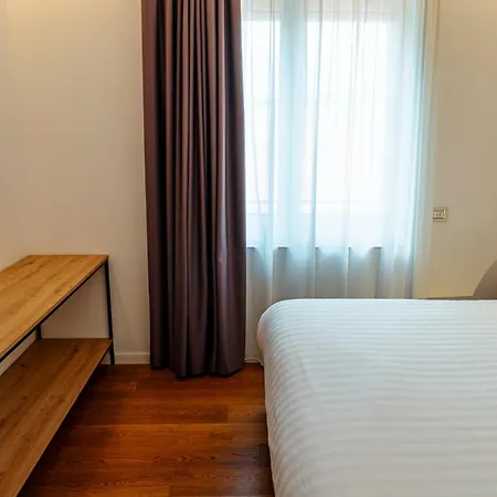 Grandi 32 Boutique Residence-3