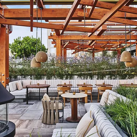 Conrad Los Angeles-2