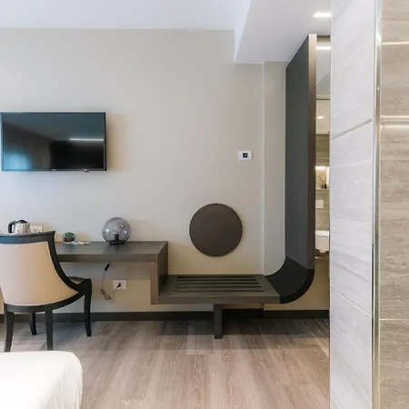 Smart Hotel King, By R Collection Hotels-3