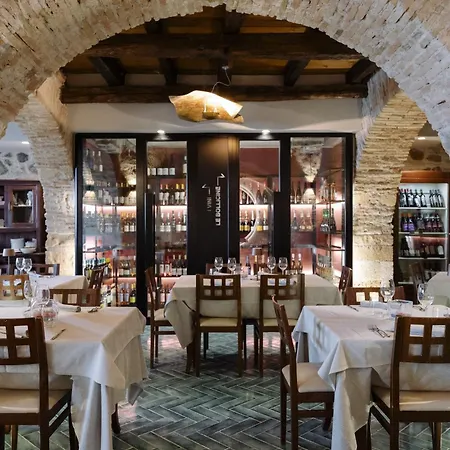 Il Casato Deluxe Rooms-2