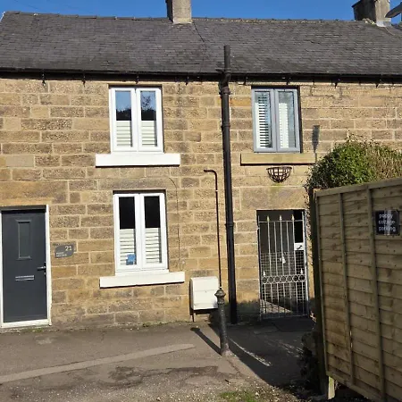 Poppy Cottage-2