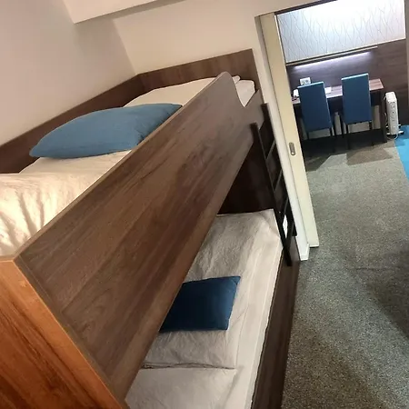 Hotel Emonec-2