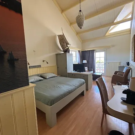 Jachthaven Hotel Borger-2