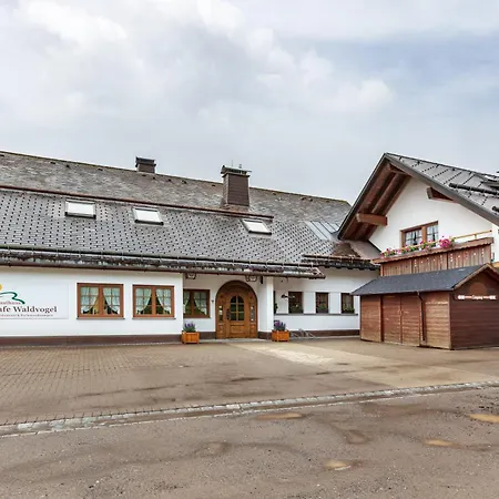 Cafe-Restaurant-Gaestehaus Waldvogel-3