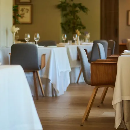 Gran Hotel Balneario De Puente Viesgo-3
